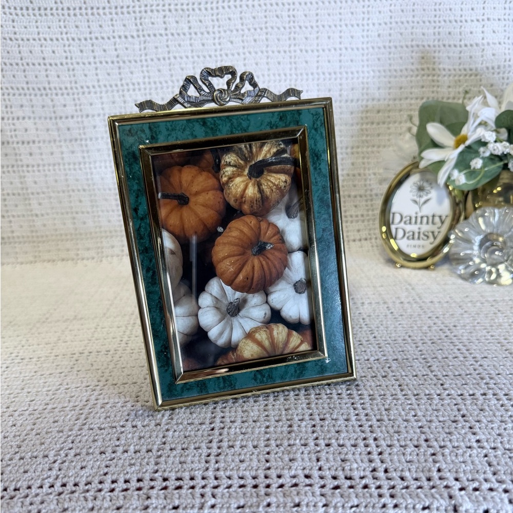 Green and Gold Decorative Frame